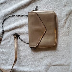 Banana Republic Crossbody Purse in Metallic Rose Gold in Good Condition